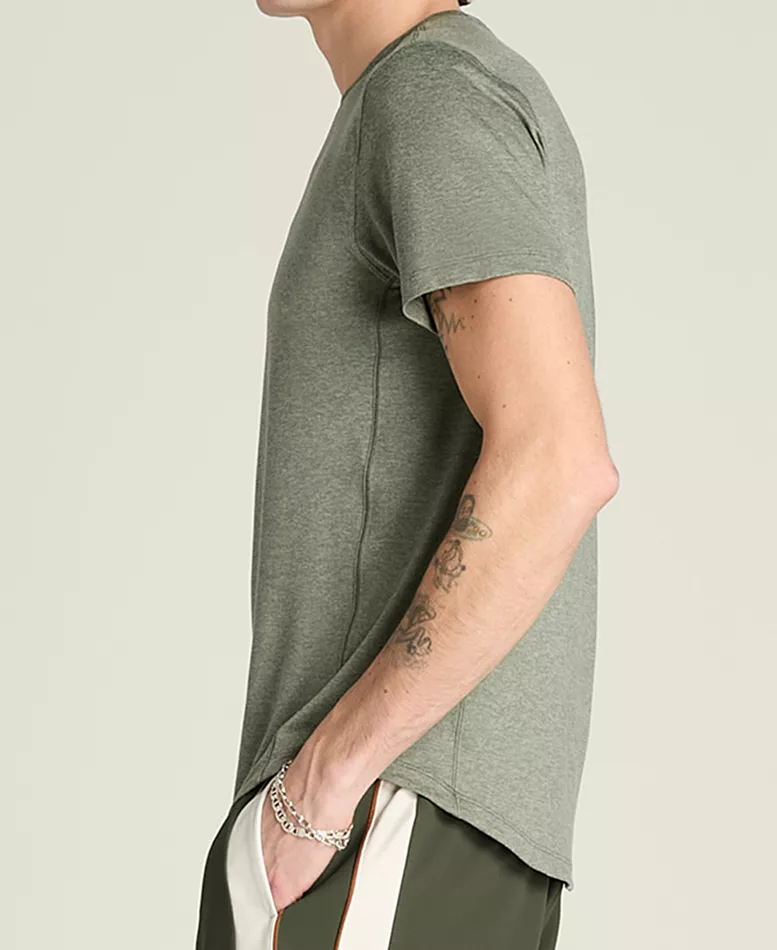 חולצת טי-שירט לגברים | Everyday Performance Tee